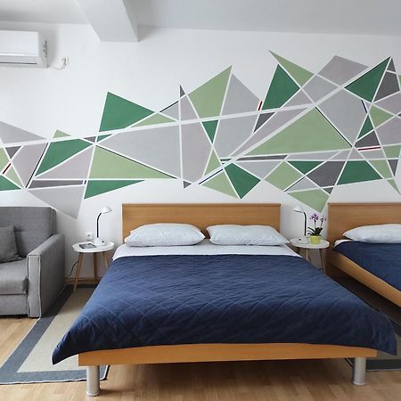 Apartment Stipcic-Mreznicki Brig Duga Resa Buitenkant foto